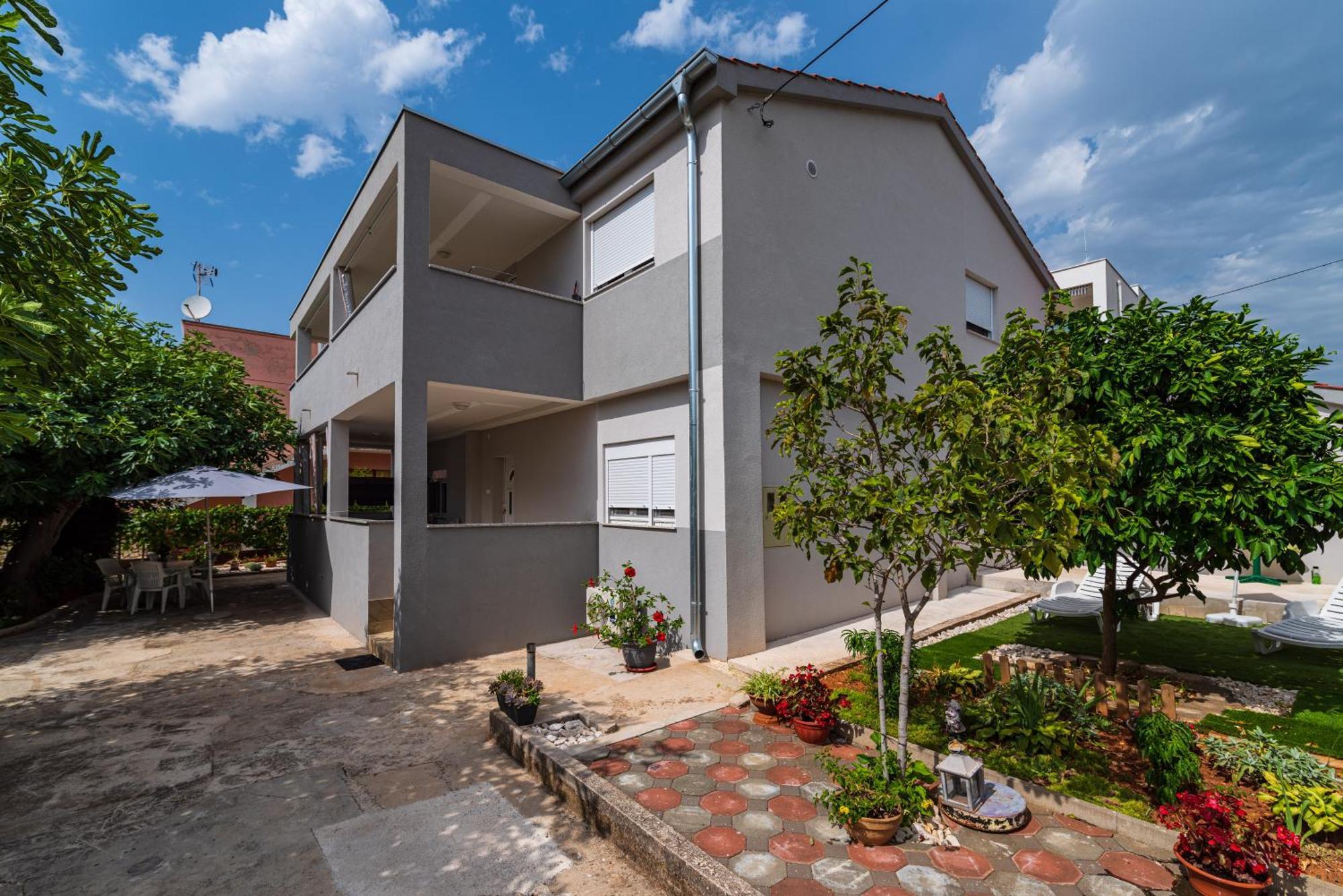 Apartments Franica Zadar Exterior photo